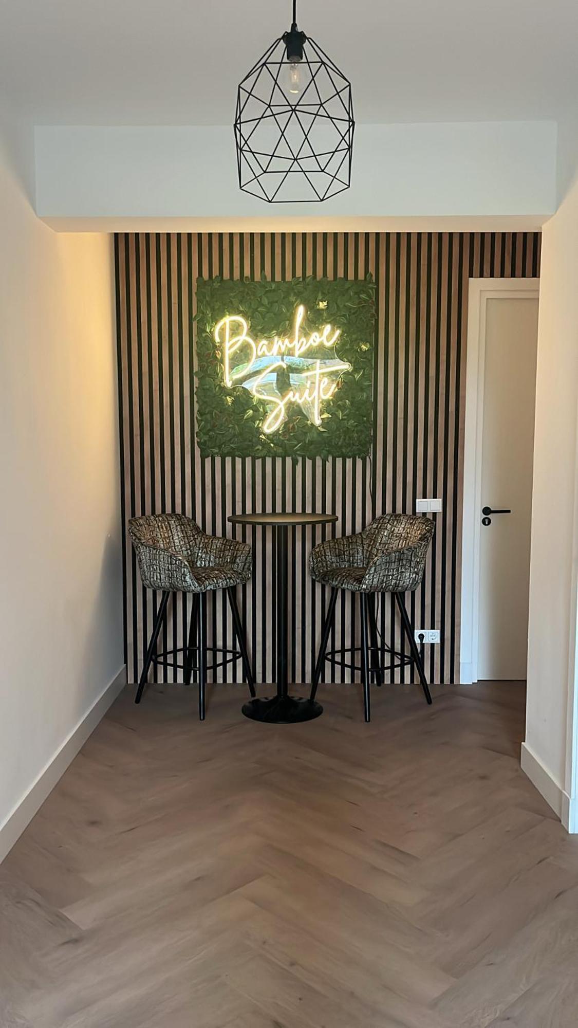 Bamboe Suite Bentveld Met Ligbad En Gratis Parkeren Exteriér fotografie
